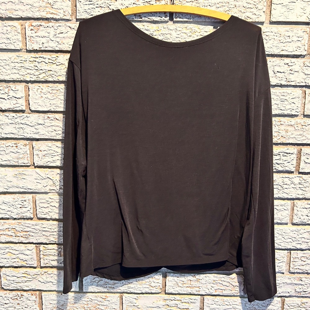 GapFit Womens Black Long Sleeve Open Twist Back Activewear Top Yoga Shirt